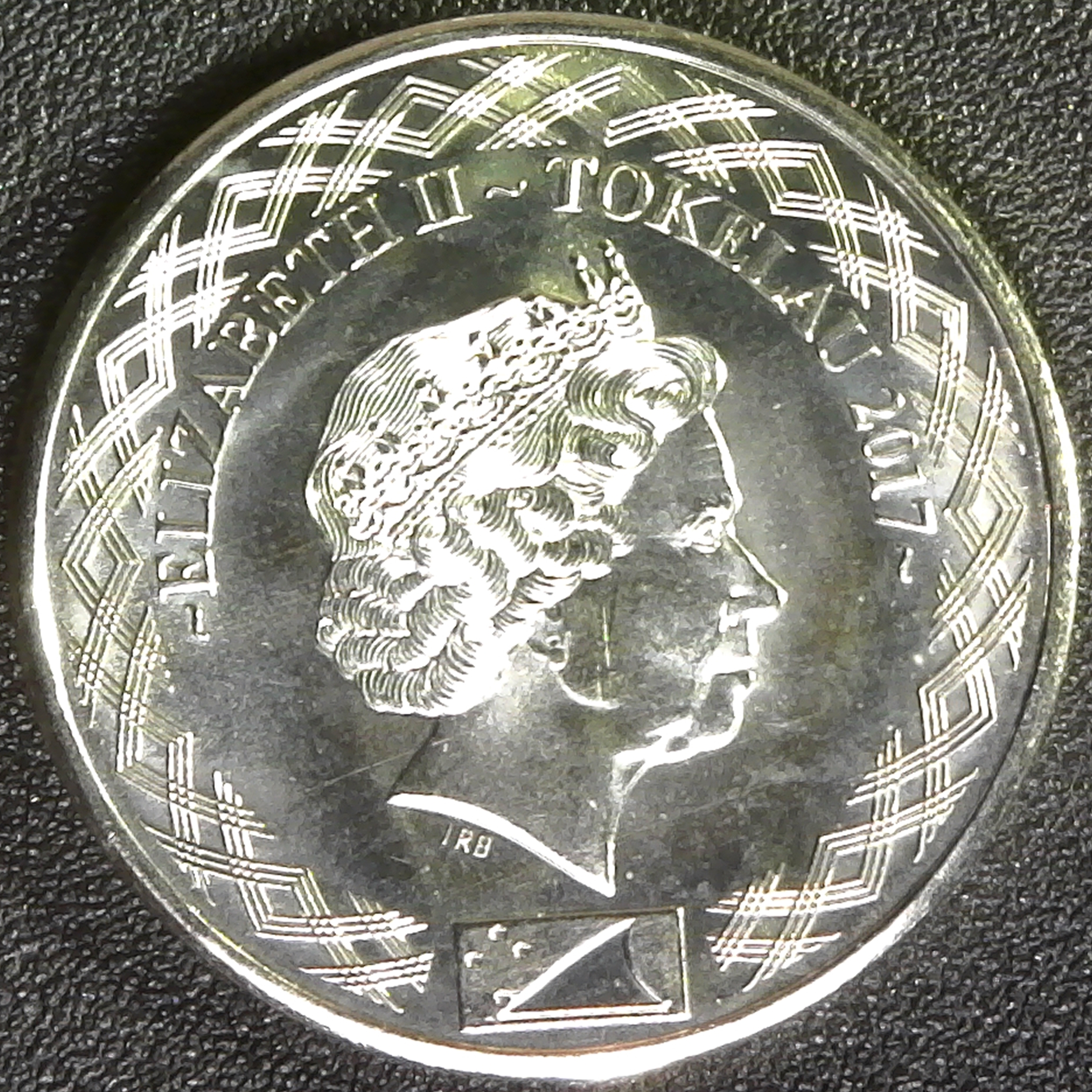 TOKELAU  50 CENTS 2017 obv.jpg