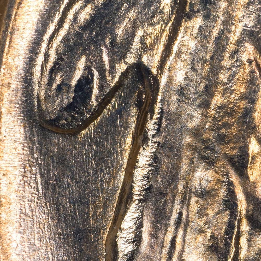 Top-Feather-Detail.jpg