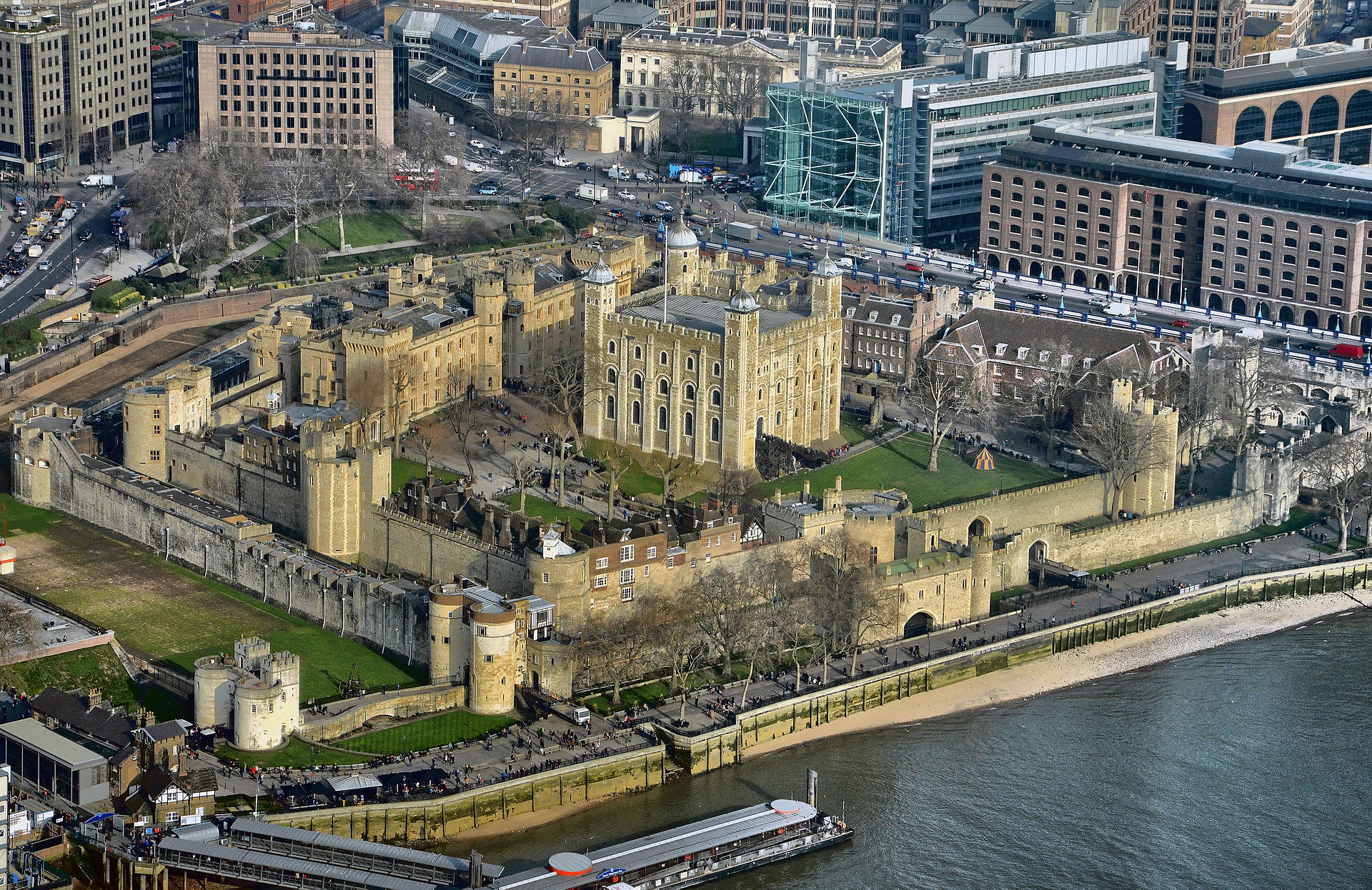 Tower of london aerial view.jpg