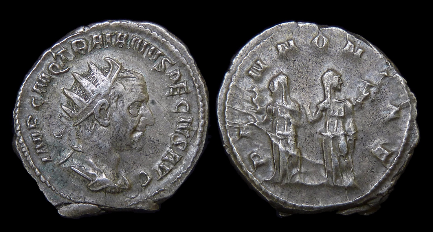 Trajan Decius - Ant Pannoniae Heavy 3486.jpg