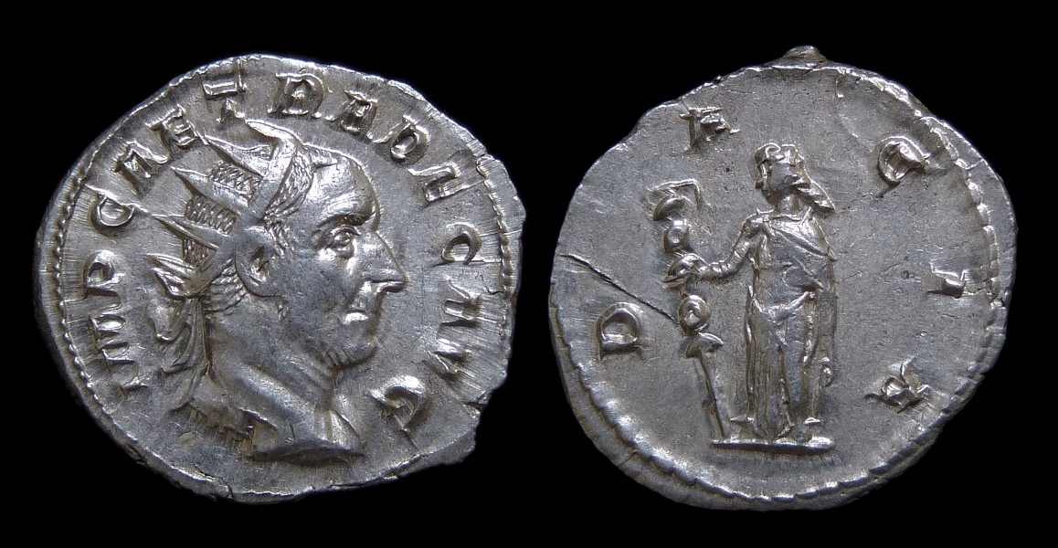 Trajan Decius - Dacia Rare Standard 1957.jpg