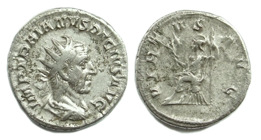 trajan decius.jpg