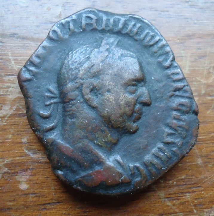 Trajan Decius - Ses. DACIA standard (3).JPG