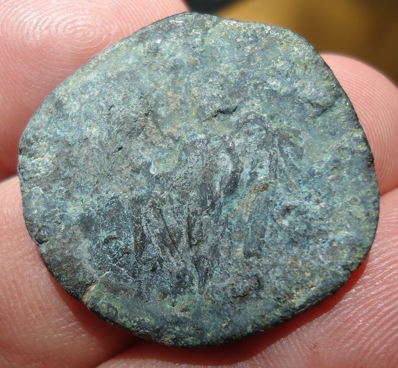 Trajan Decius - Sestertius Victory Jun 2017 (11).JPG