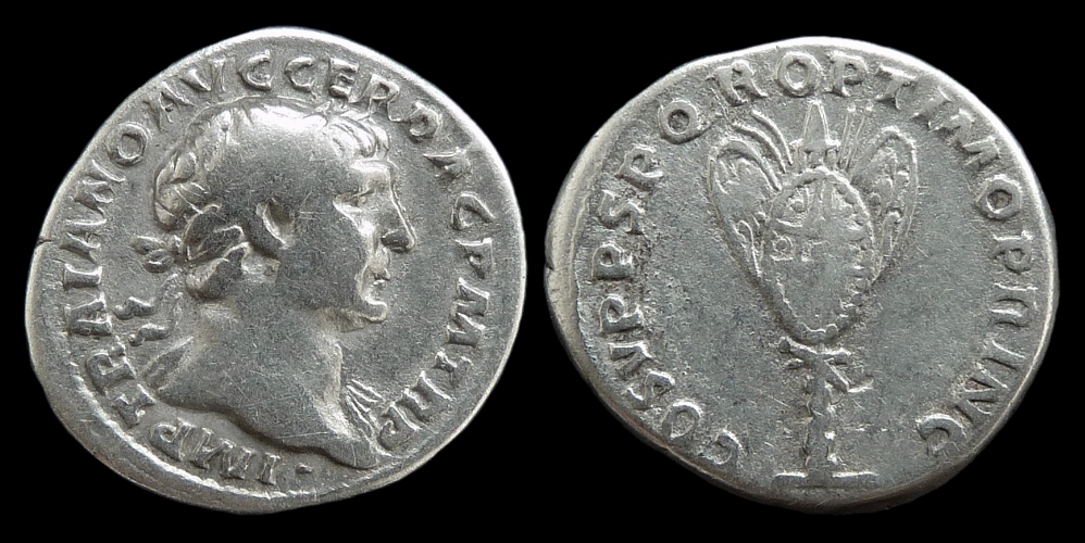 Trajan - Denarius Trophy 157.jpg