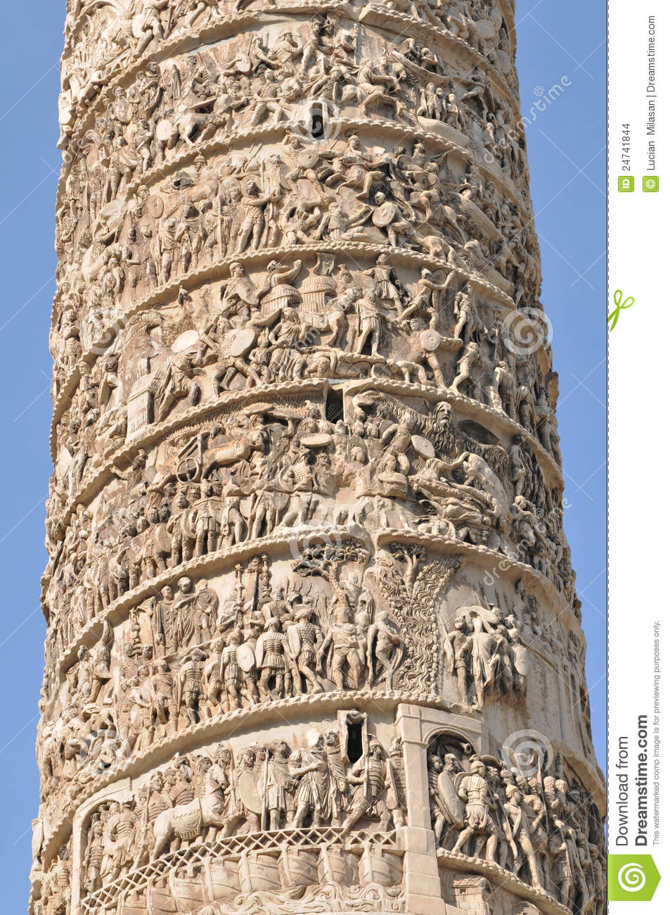 trajan-s-column-rome-24741844 dreamstime.jpg