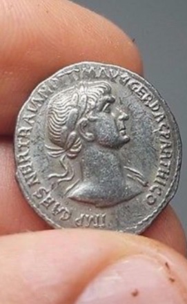 Trajan5.jpg