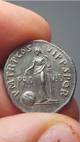 Trajan6.jpg