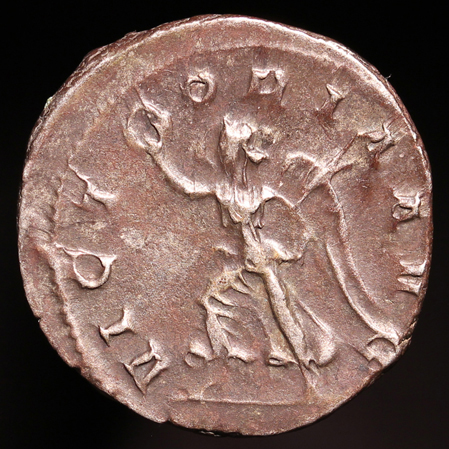 TrajanDeciusVic449R2.jpg