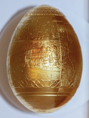 Trans-Siberian Railway Egg 3.jpg