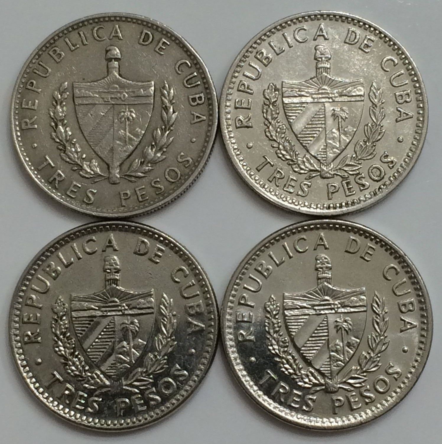 tres-peso2.JPG