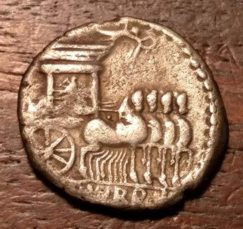 tri coin2.jpg