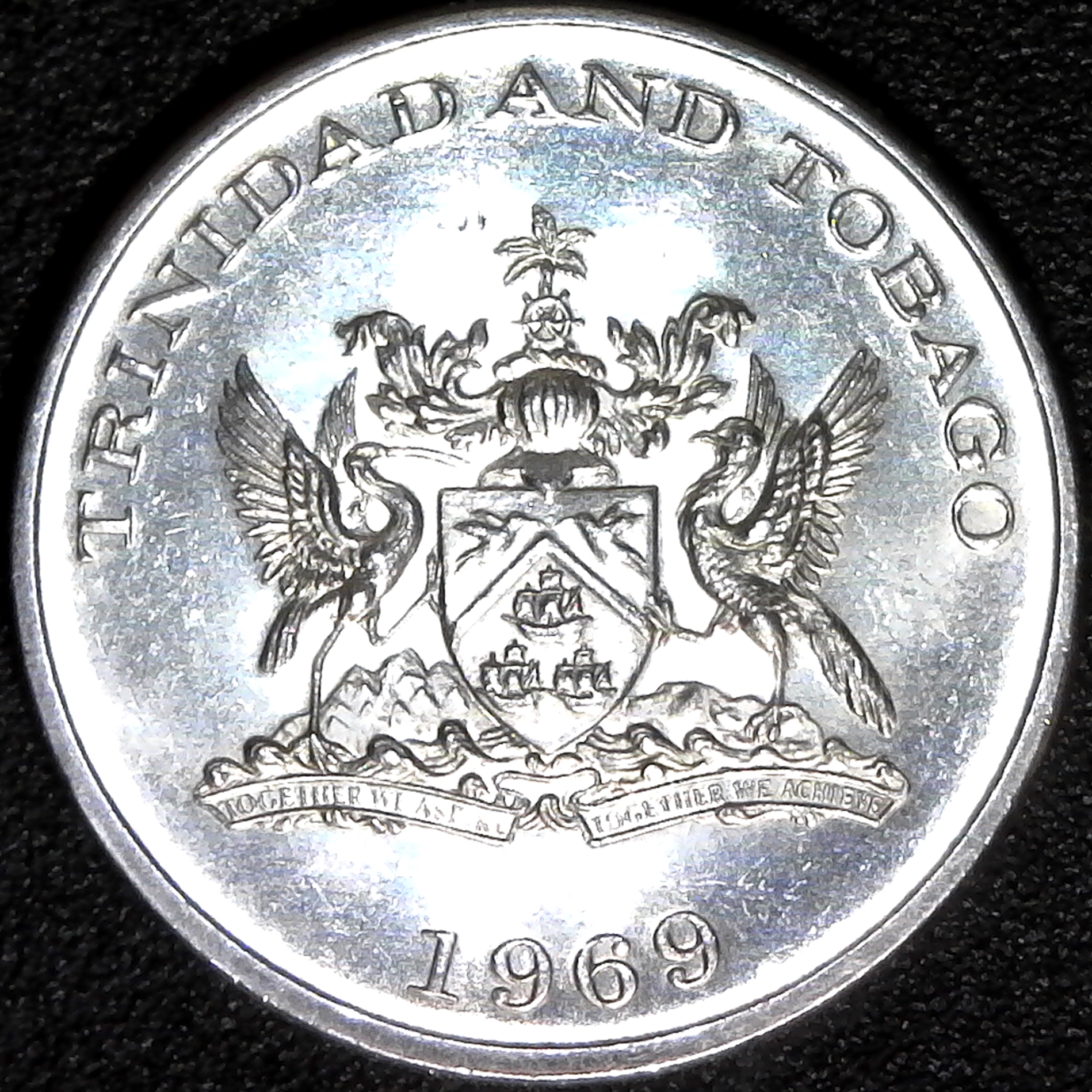 Trinidad & Tobago 1 Dollar 1969 obv.jpg