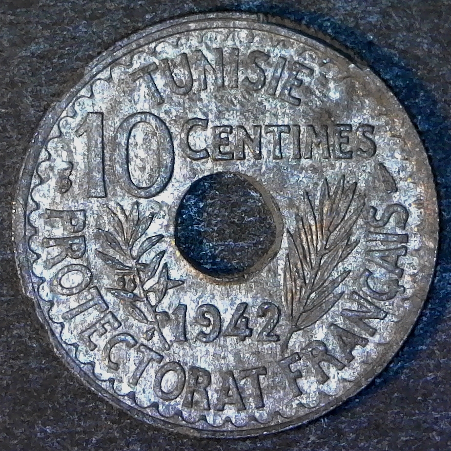 Tunisia 10 Centimes 1942 obv less 10.jpg