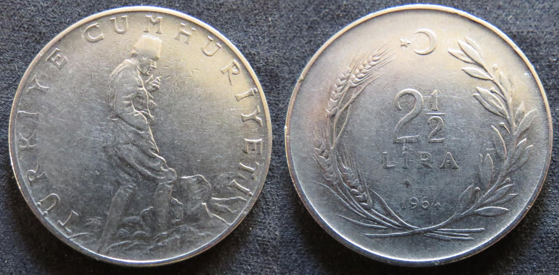 Turkey 2½ Lira 1964.jpg