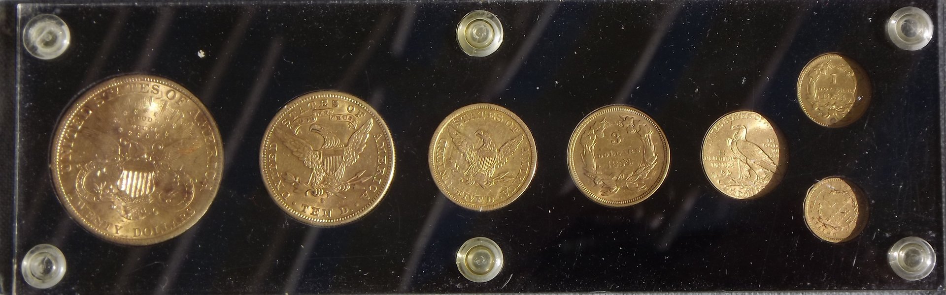 Type Set 2020 Gold-REV-3498.JPG