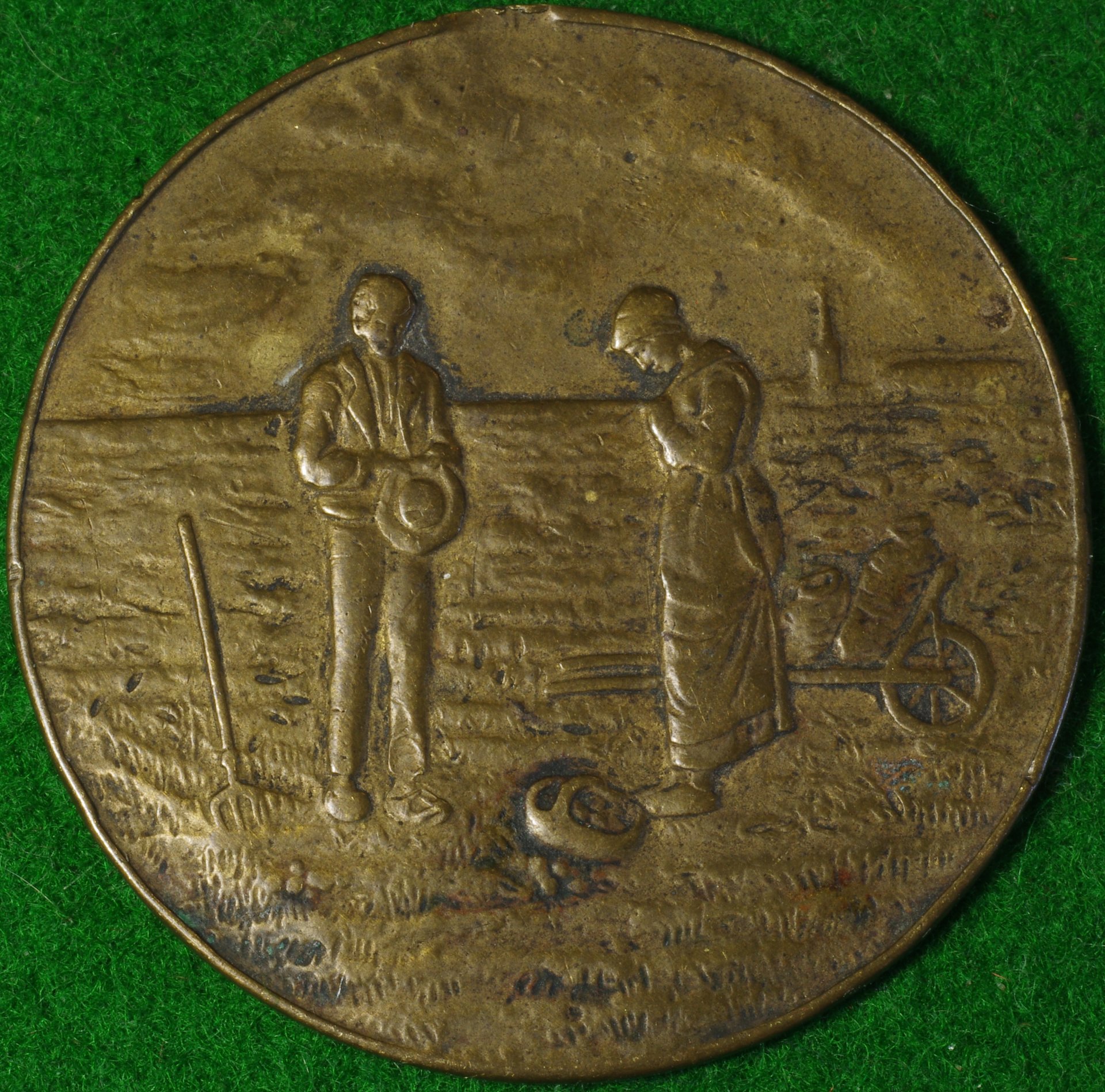 Unid medallion.JPG