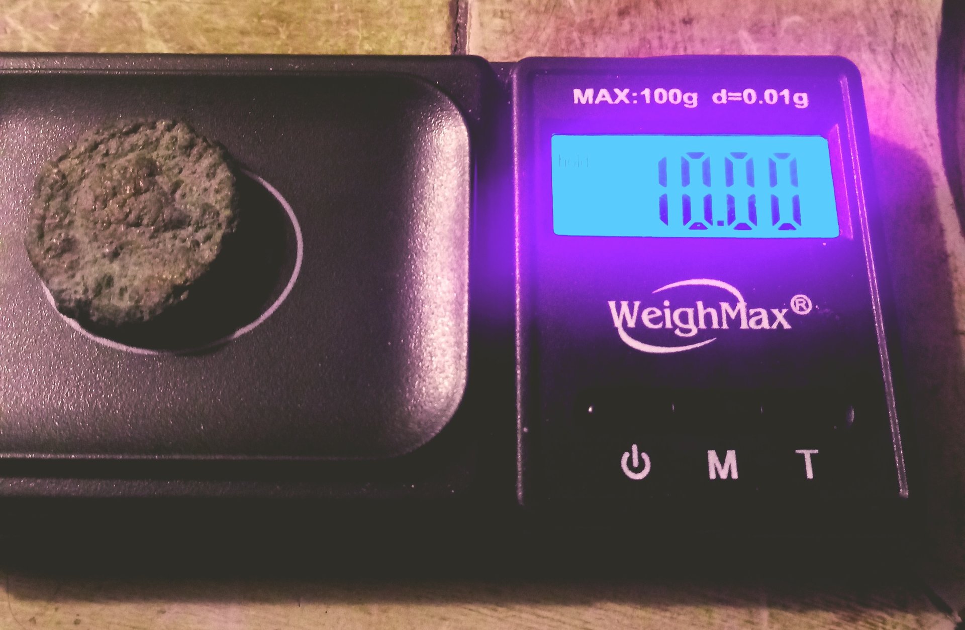 Unidentifiedweight.jpg