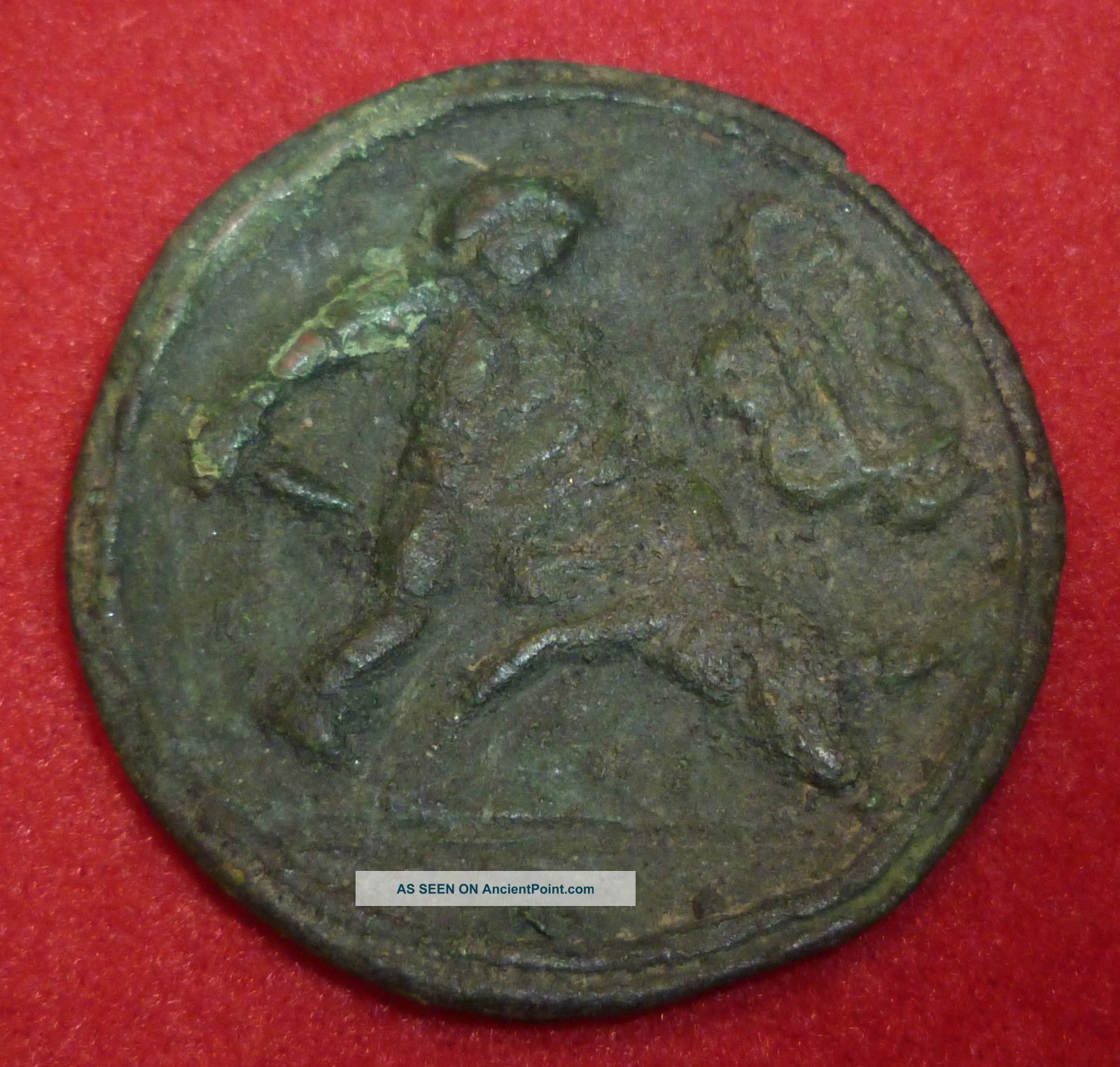 unique_roman_ancient_artifact_bronze_gladiator_amulet_medallion_circa_200___300_ad_1_lgw.jpg