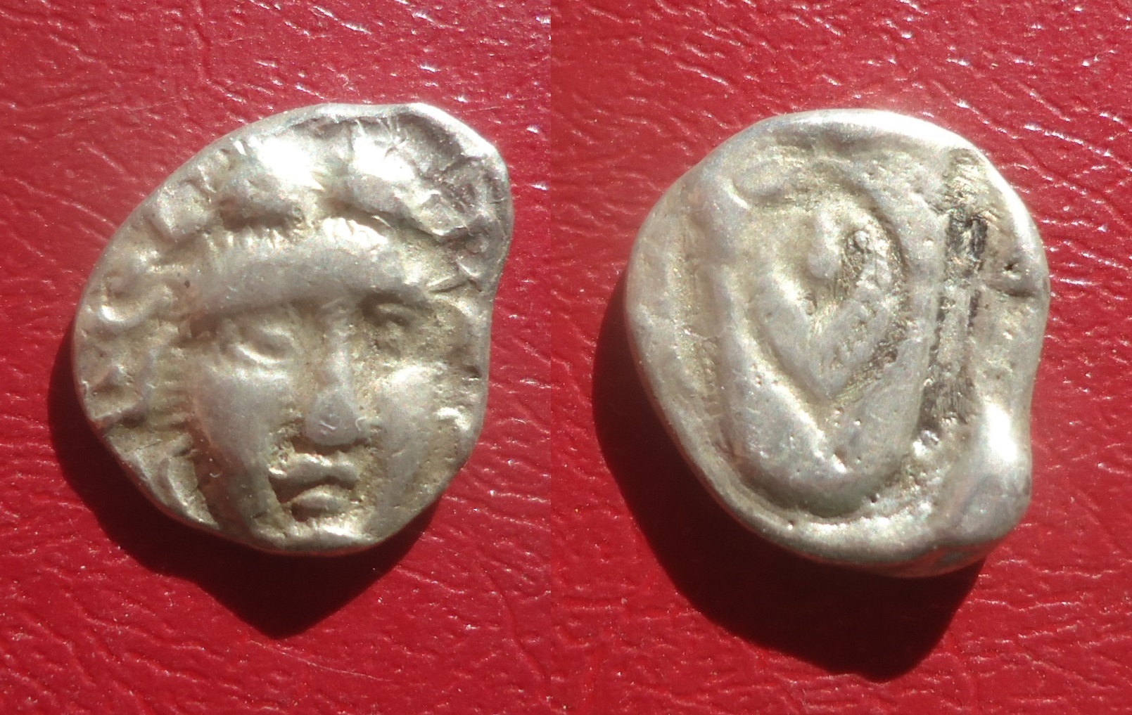 Unknown - Greek AR Oct 2013 (0).jpg