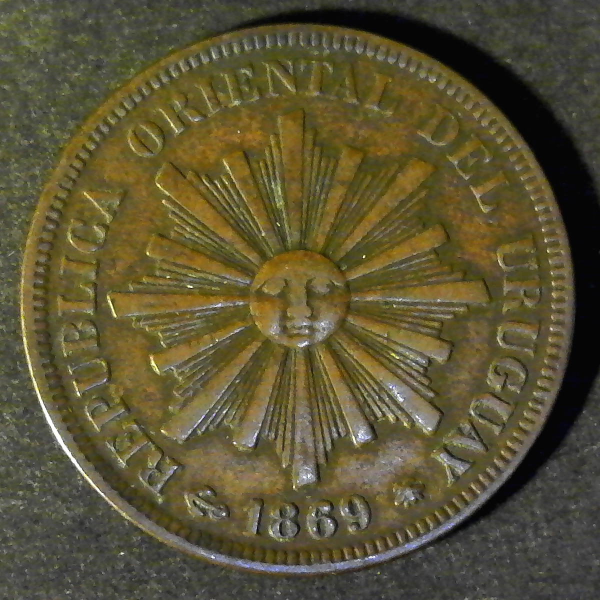 Uruguay 1 Centisimo obverse.jpg