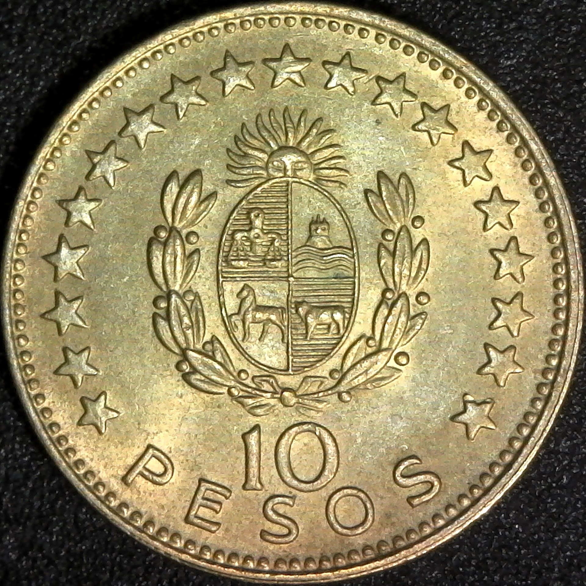 Uruguay 10 Pesos 1965 rev.jpg