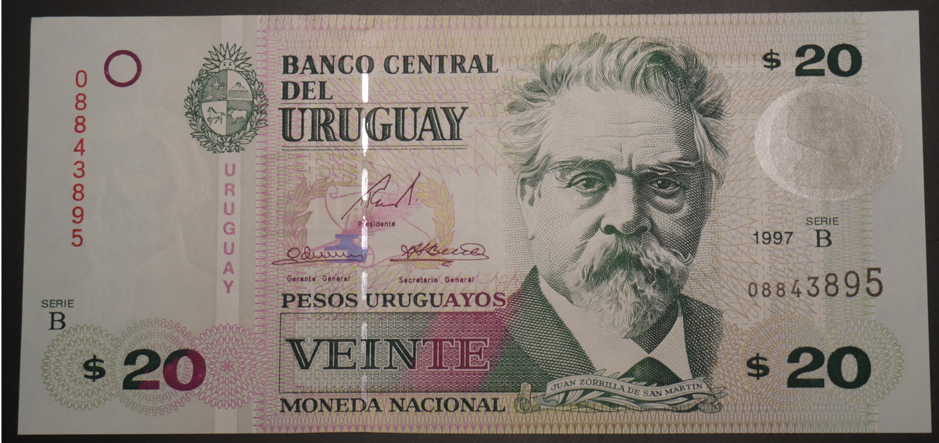Uruguay_20Pesos_1997_01.png