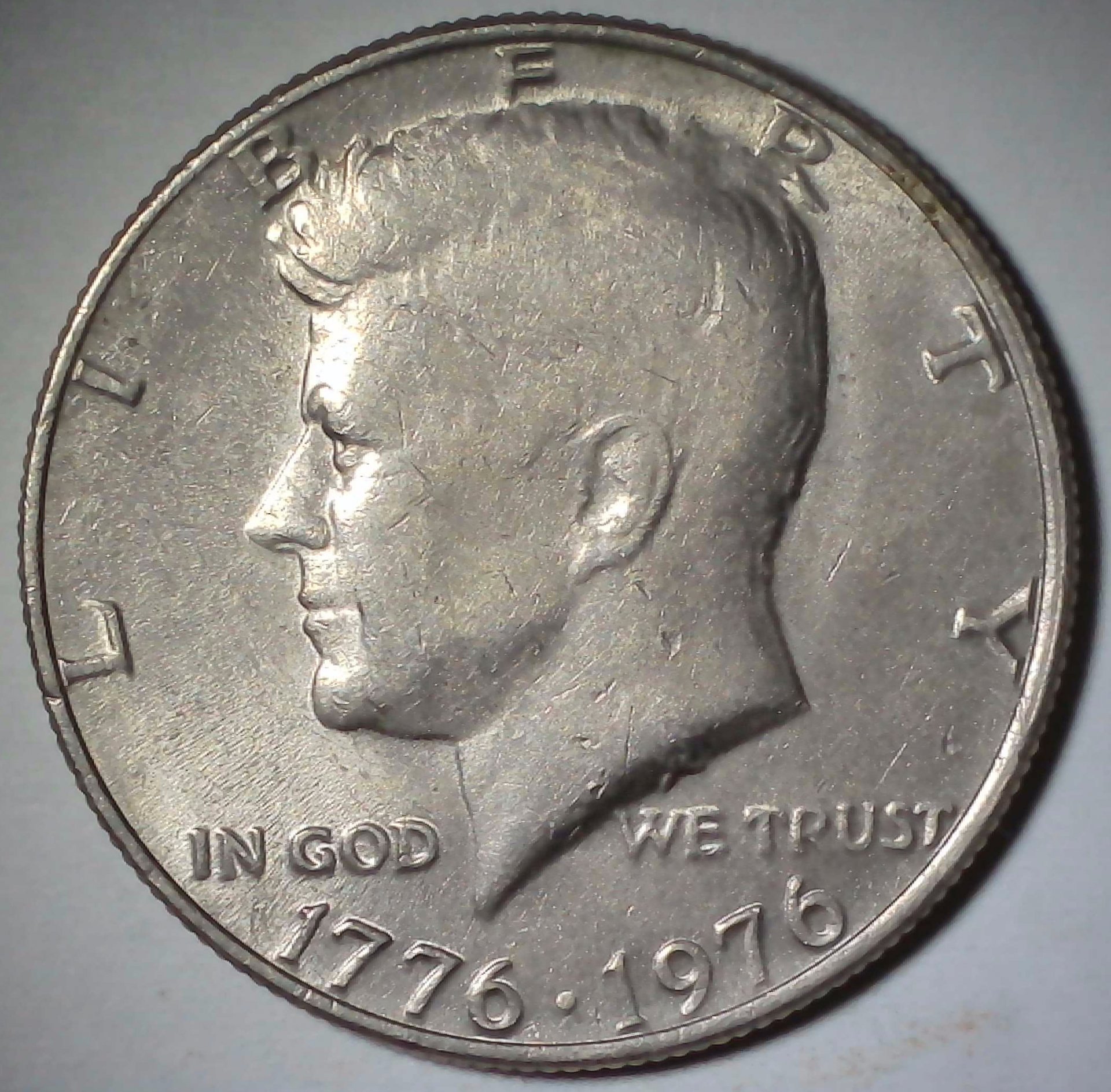 US Kennedy Half Dollar 1976 #1 Obverse.jpg