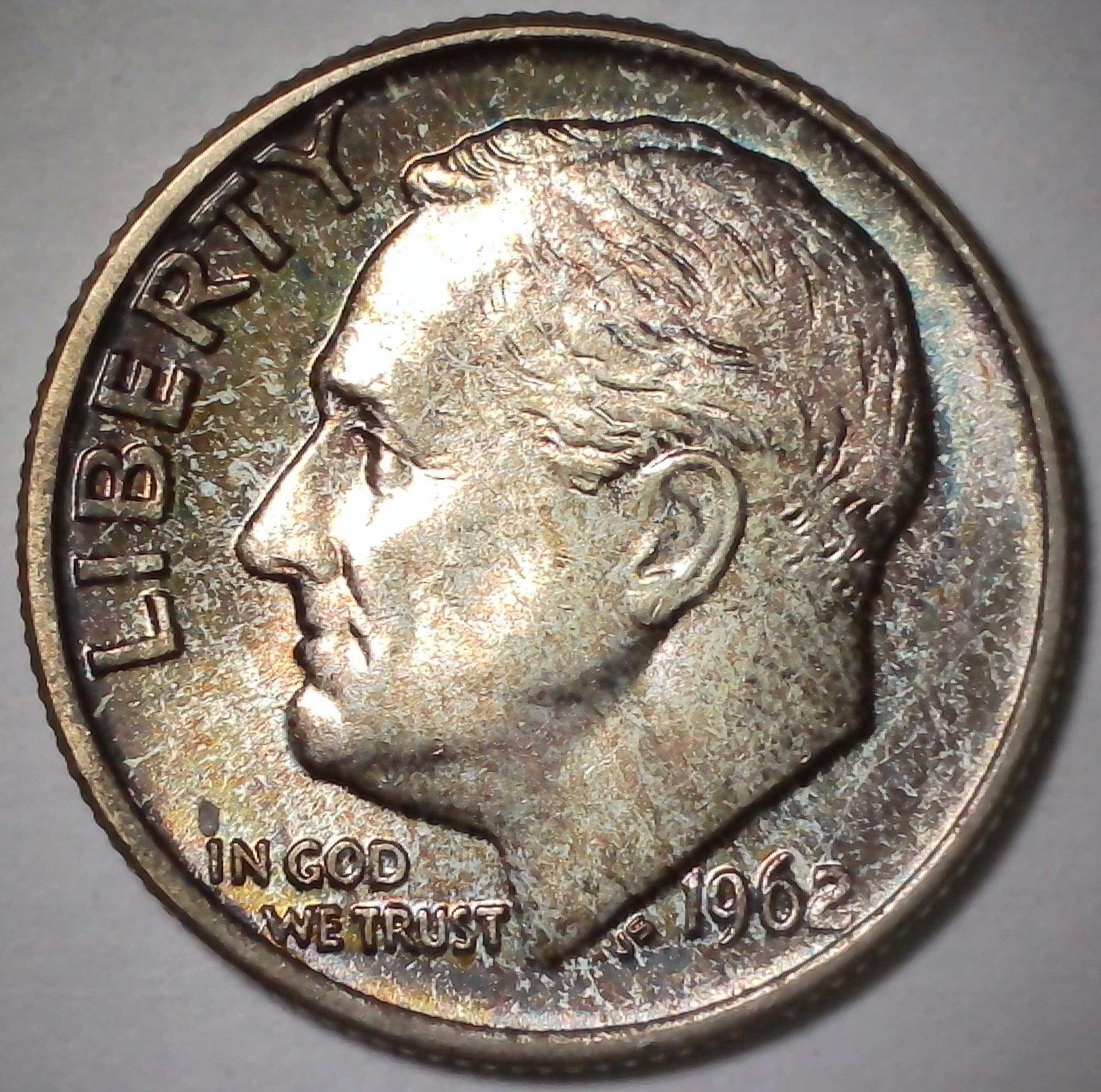 US Roosevelt Dime 1962 UNC #10 Obverse.jpg
