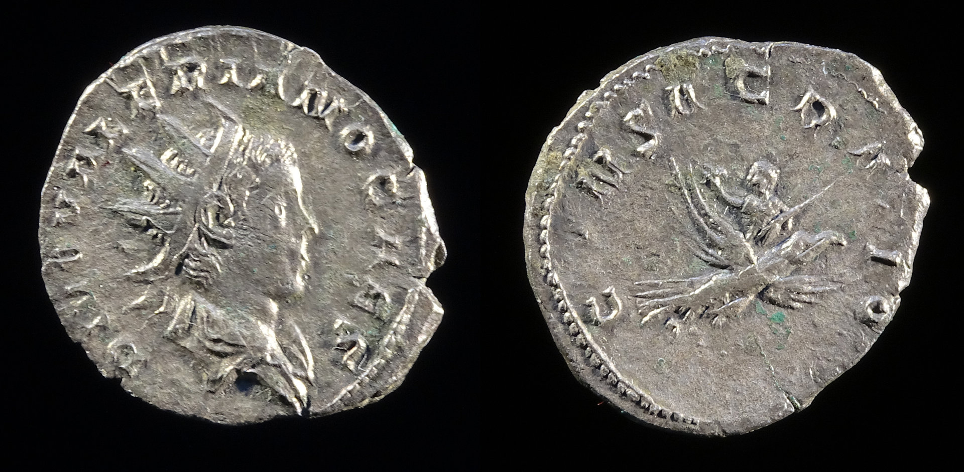 V-I Valerianus Caesar Divus 009 ant 9a-159.jpg