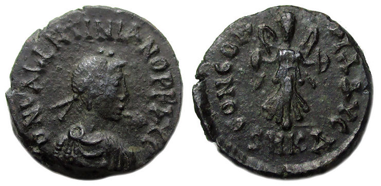 Val III Two Victory Wreaths BB.jpg