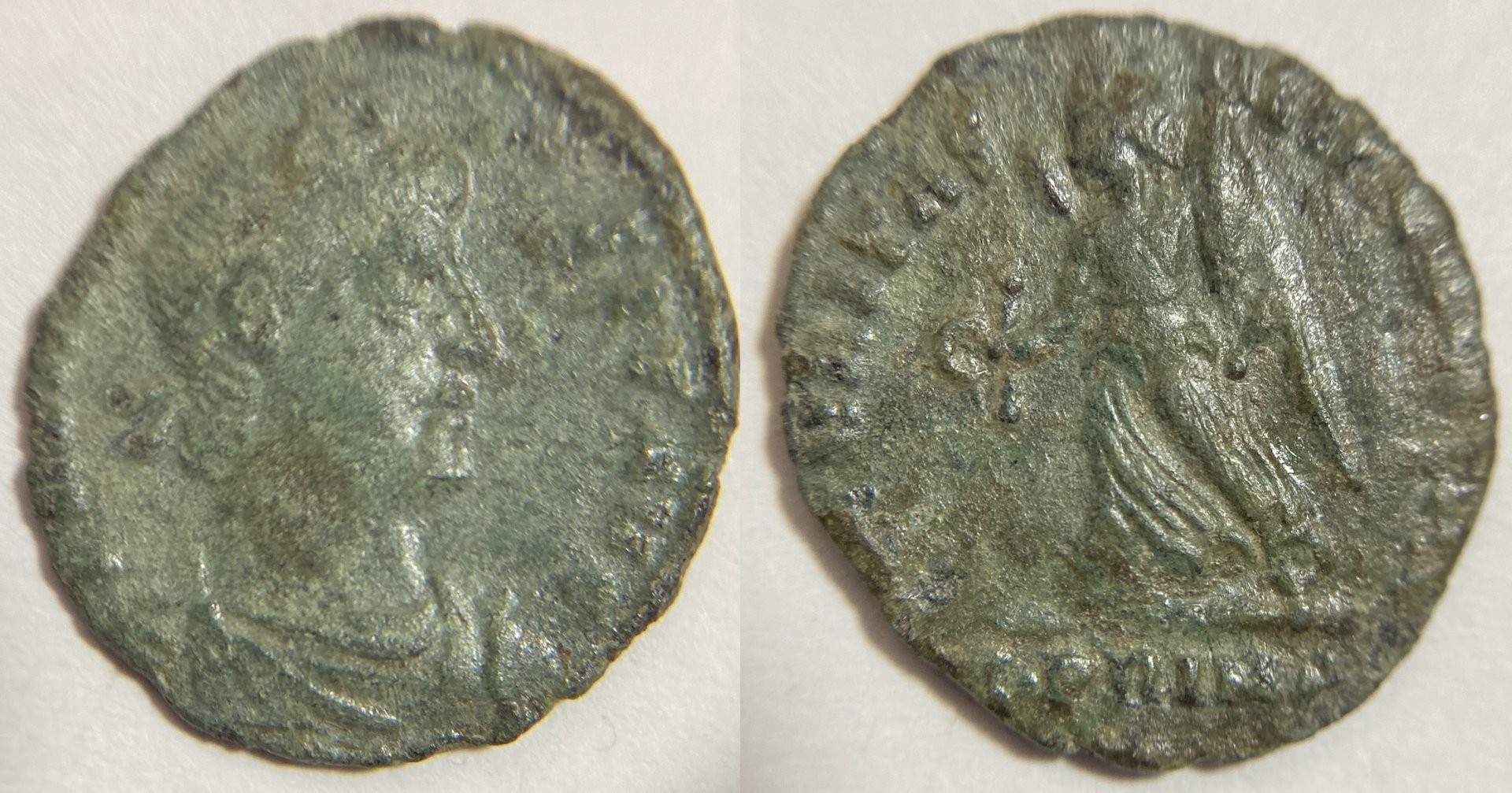 Valens AE3 RIC Rome IX 17b tix a.JPG