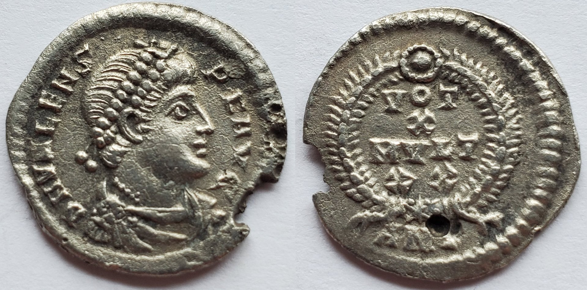 Valens siliqua antioch.jpg