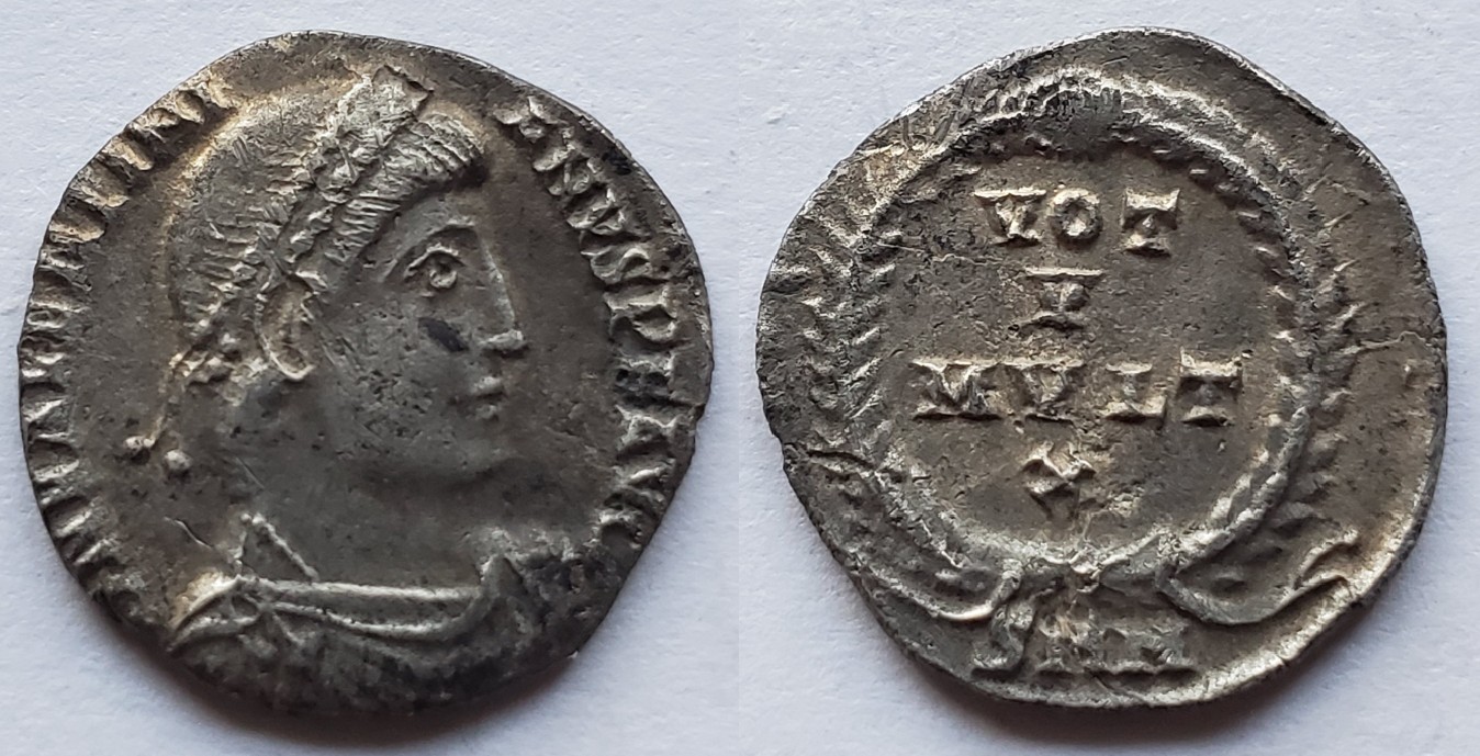 Valentinian I siliqua vot v mvlt x.jpg