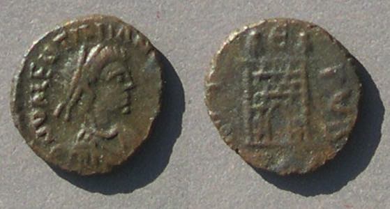 ValentinianIII21326VOTPVB8651.jpg
