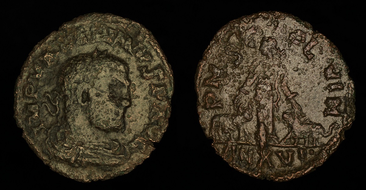 Valerian AE20 Viminacium a.jpg