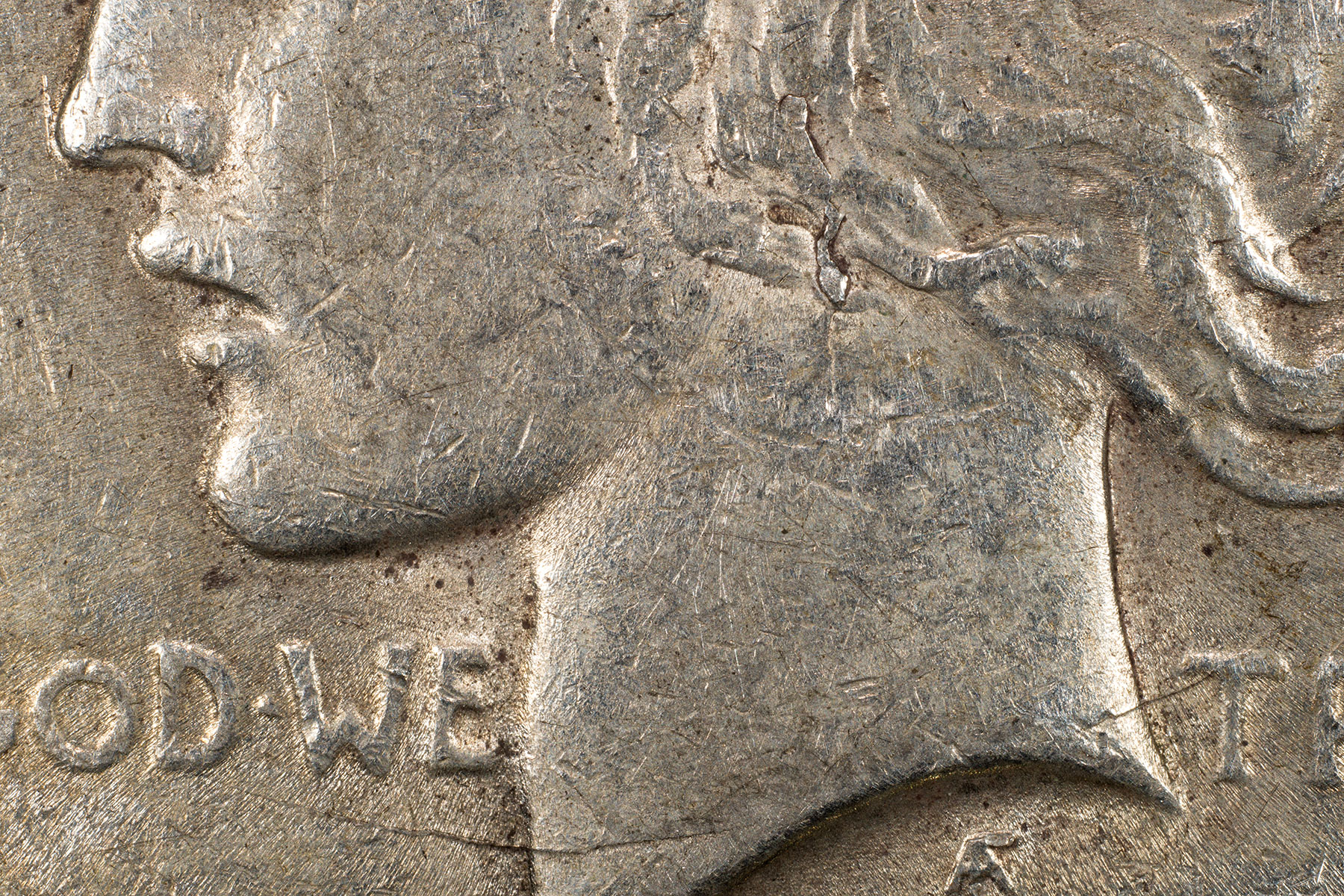 VAM-2DW-Obverse-Detail.jpg