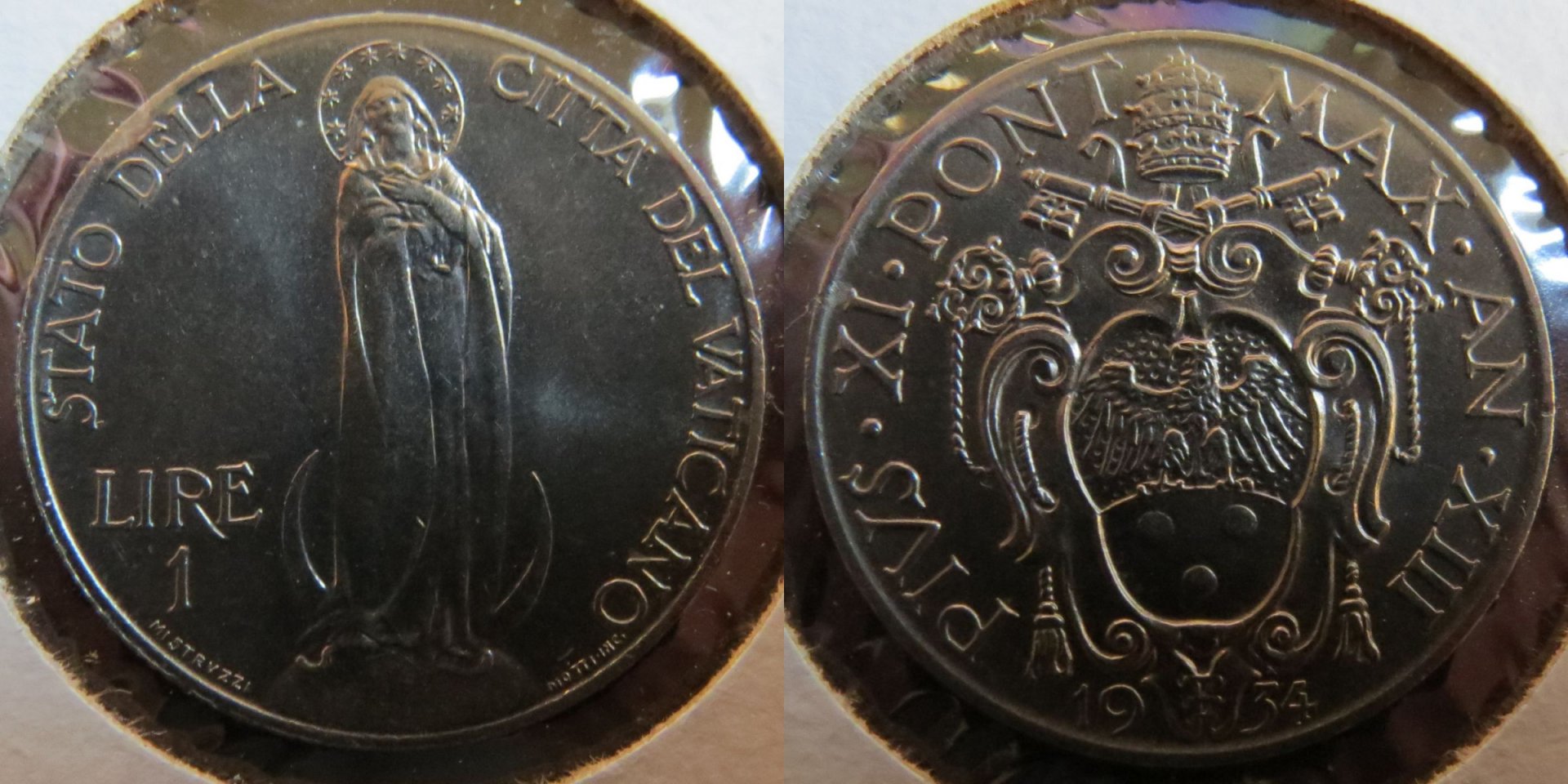 Vatican 1934 1 Lira Pius XI Year XIII copy.jpg