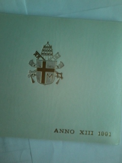 Vatican 1991 box SSPX01671.jpg