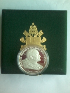 Vatican 1996  50th anniversary of Pope John Paul II's priestly ordination SSPX01951.jpg