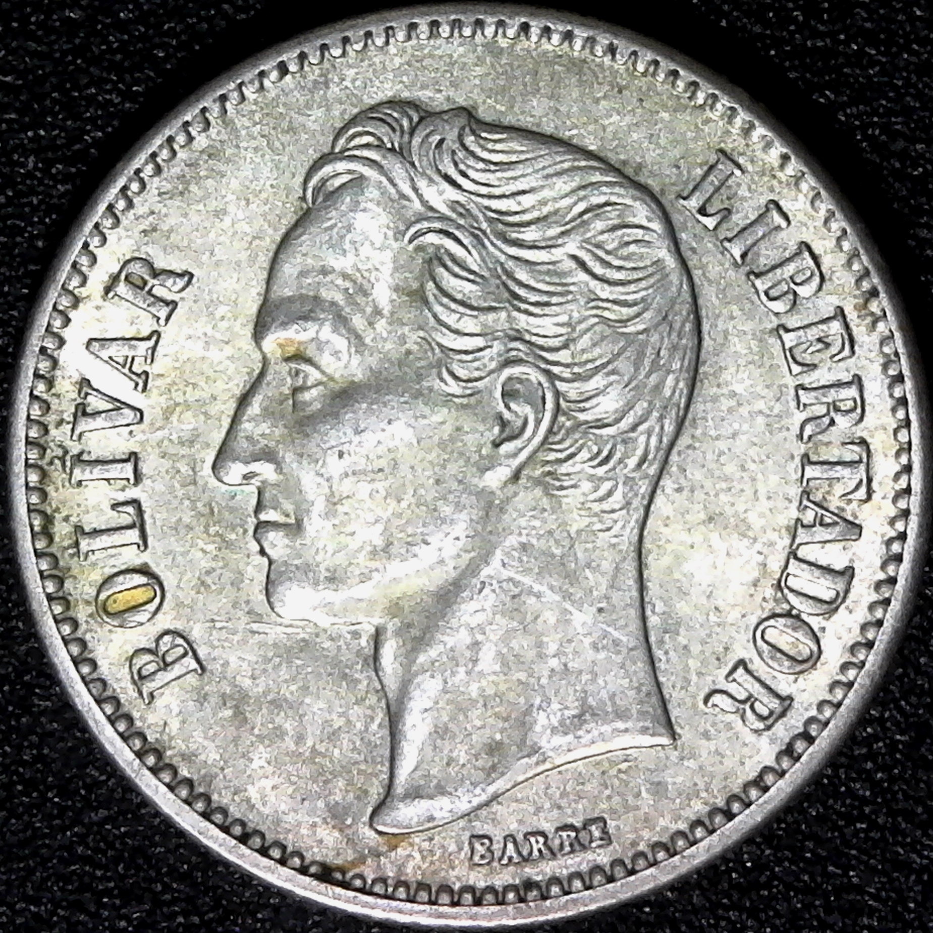 Venezuela 2 Bolivares 1935 obv.jpg