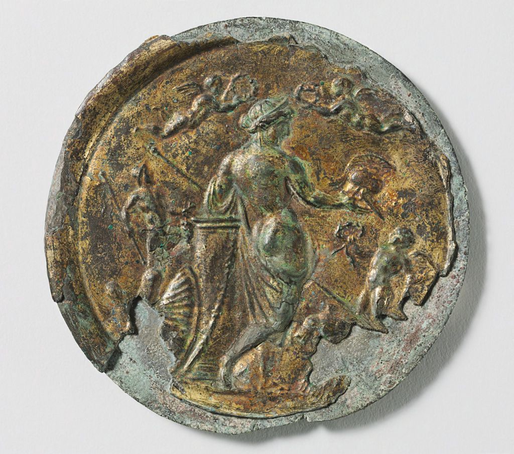 Venus Victrix Mirror Harvard Museum of Art.jpg