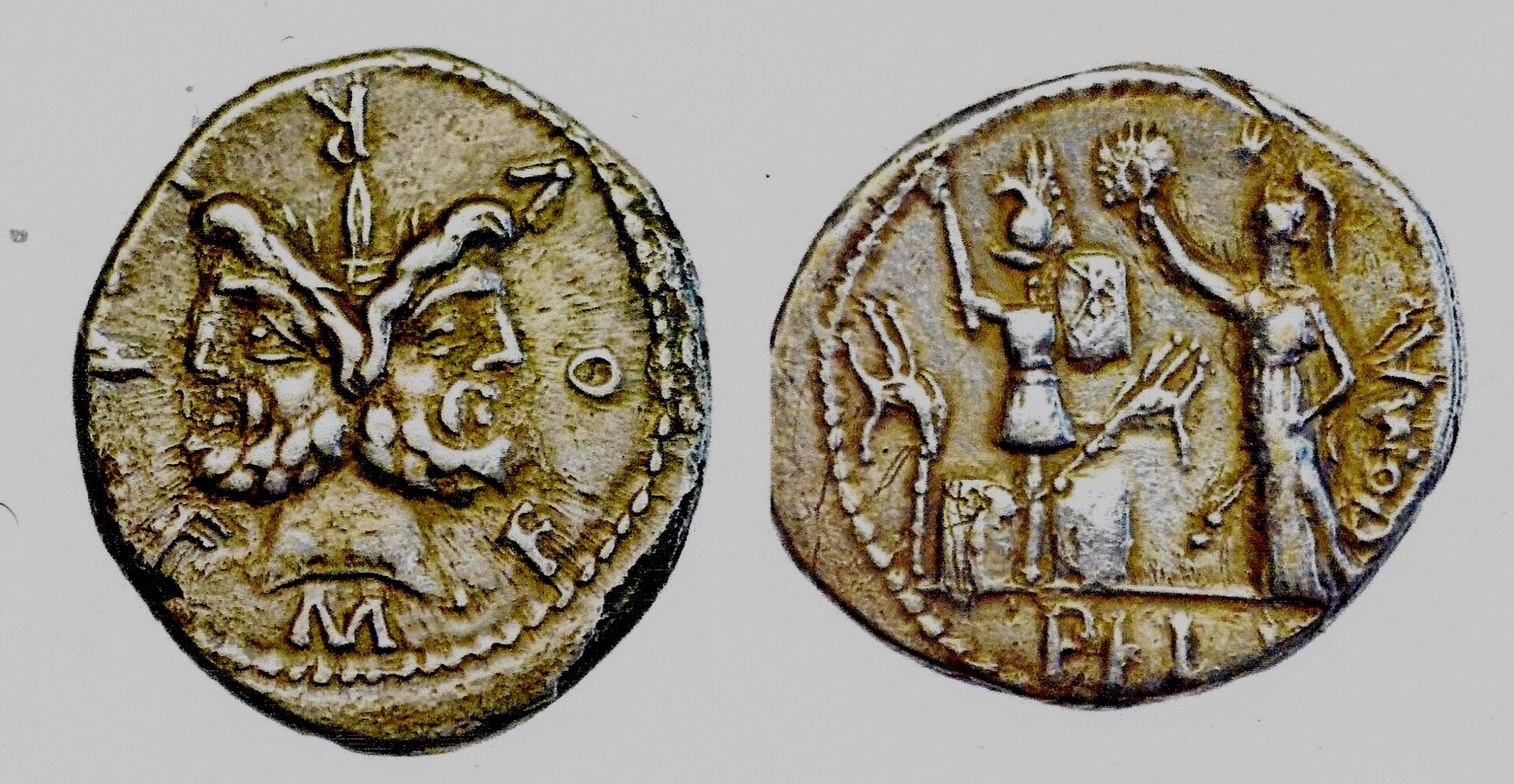 version 2 Roman Republic Denarius 119 BCE - Fonteius Obv. Janus; Rev. Roma crowning trophy.jpg