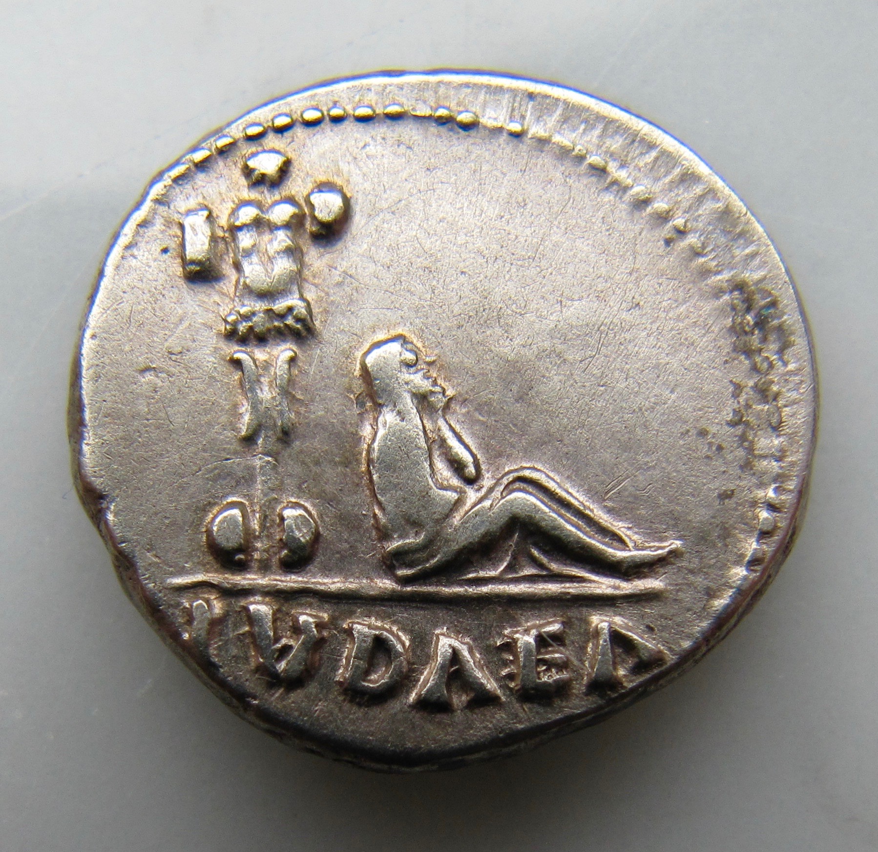 Vespasian denarius-Judaea-Rev - 1 (1).jpg