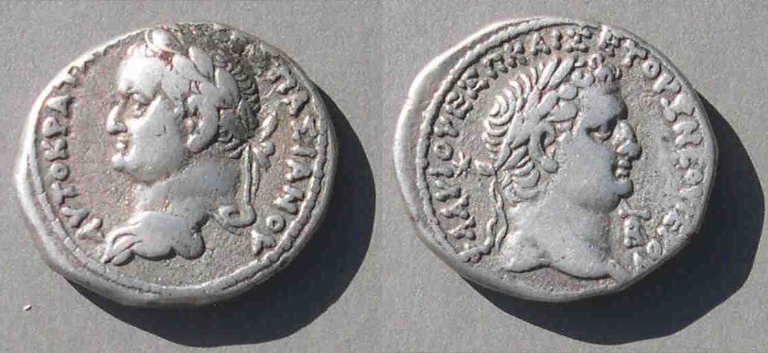 VespTitus.jpg