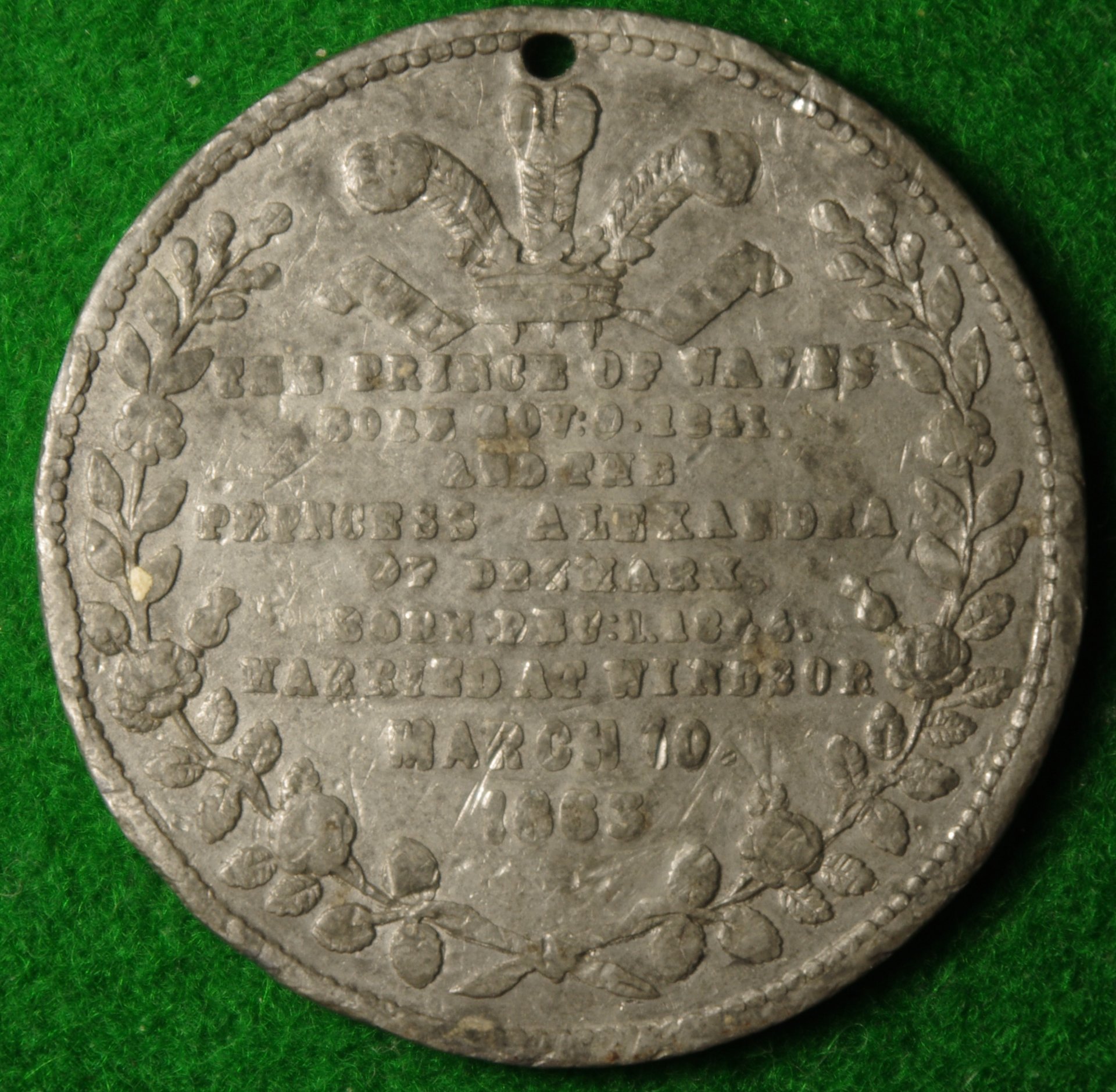 Victoria and Albert 2.JPG