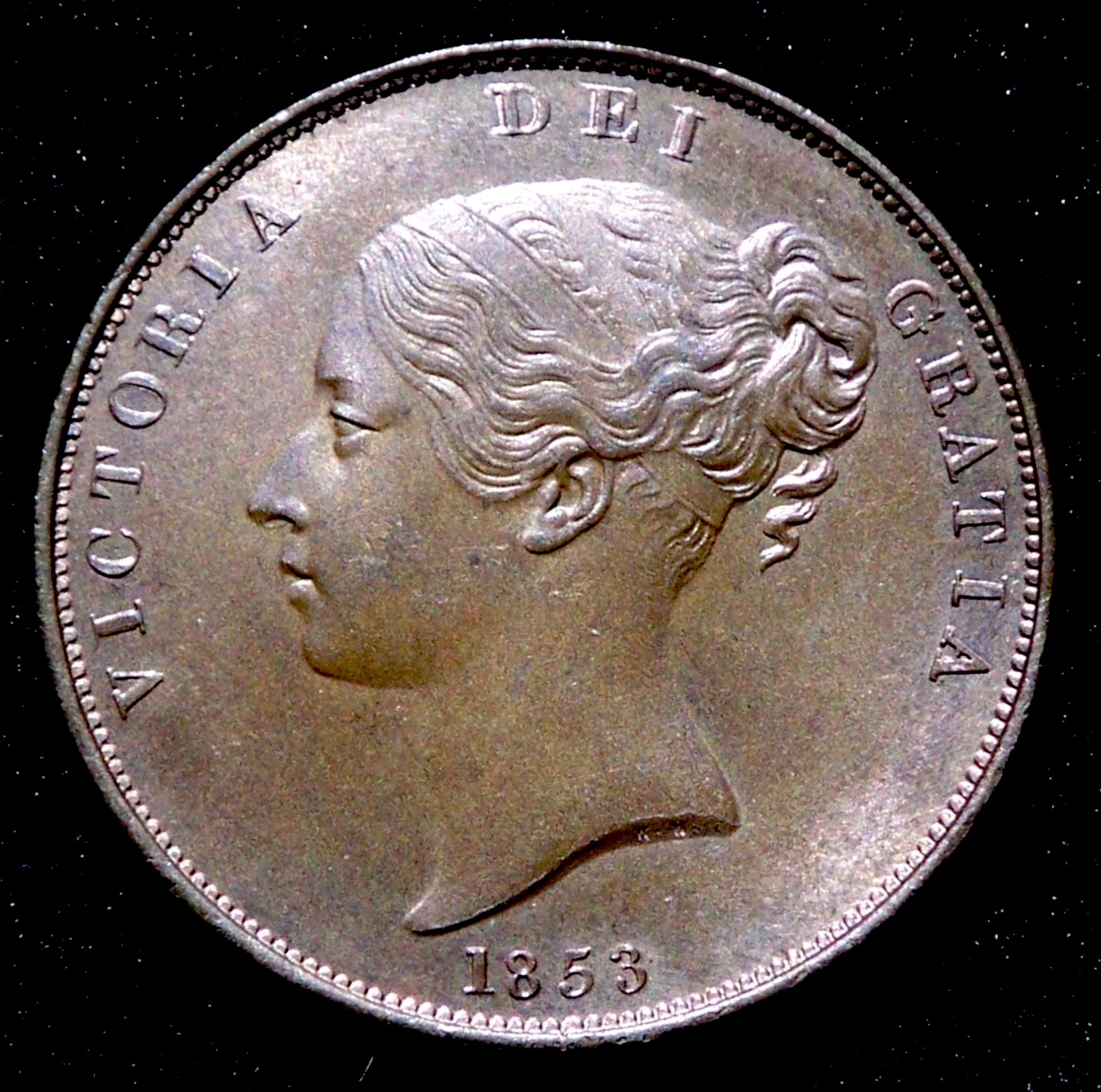 Victoria Penny_crop.jpg