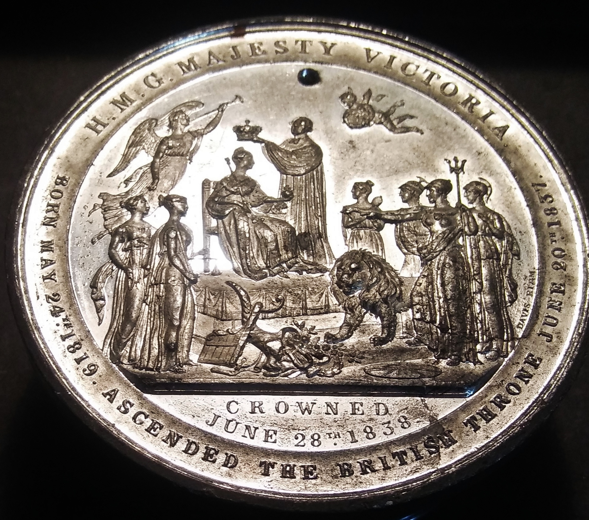 Victoria WM Coronation Medal Rev 2.jpg