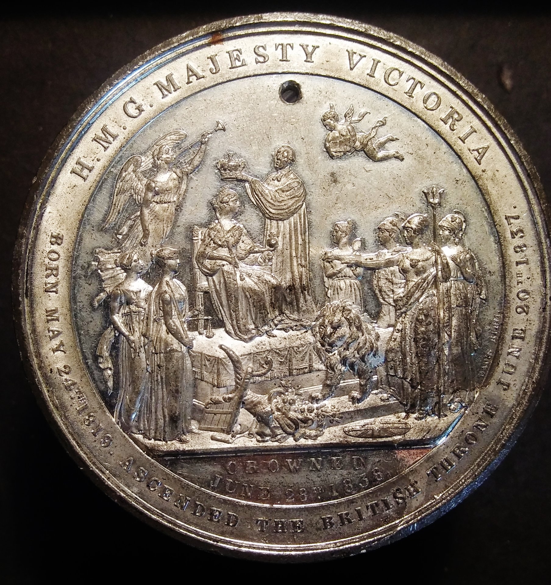 Victoria WM Coronation Medal Rev 3.jpg