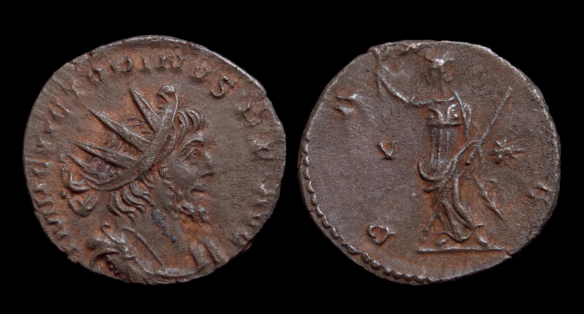 Victorinus - Ant Pax Palm Branch ex Norfolk Hoard 3391.JPG